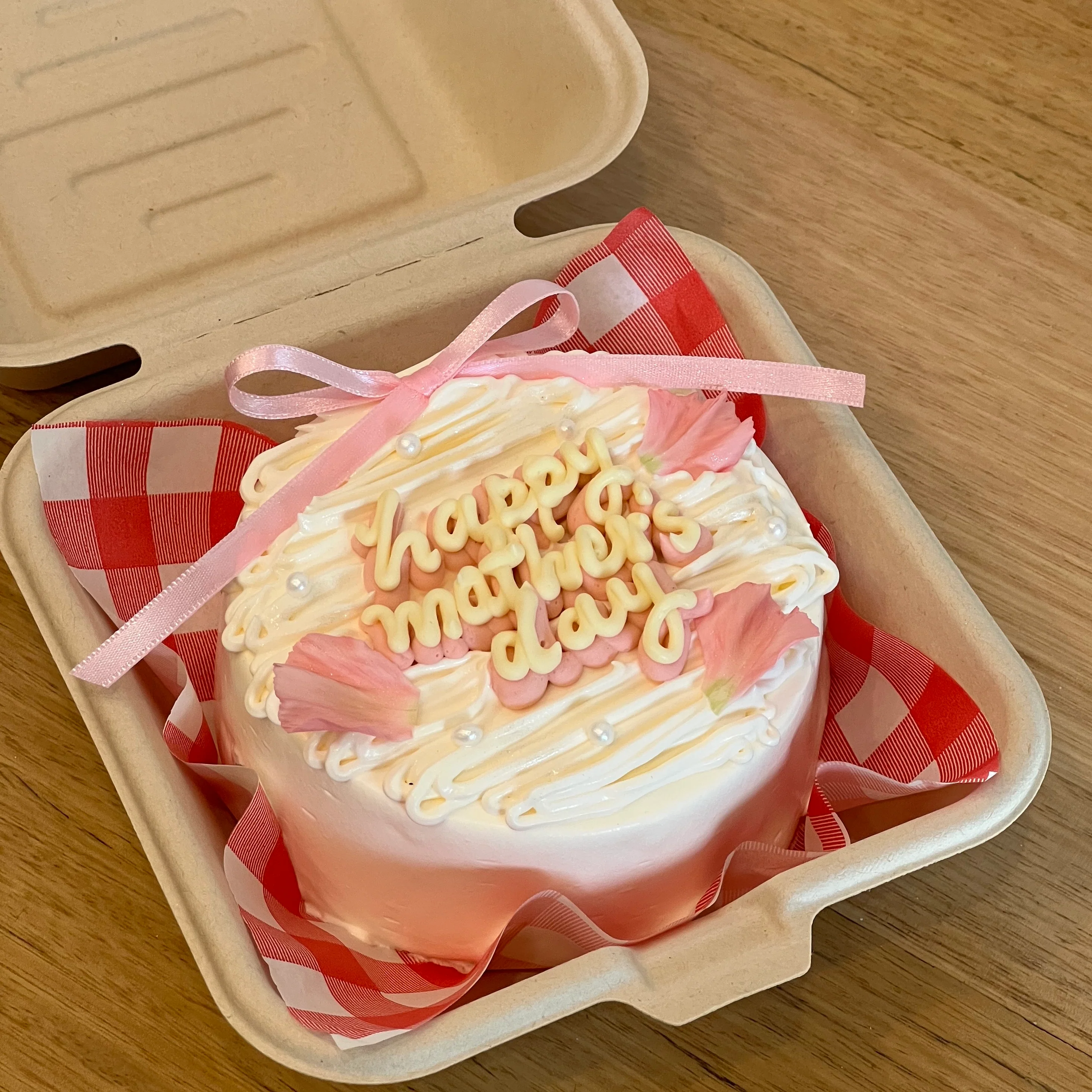 MOTHER'S DAY CAKES